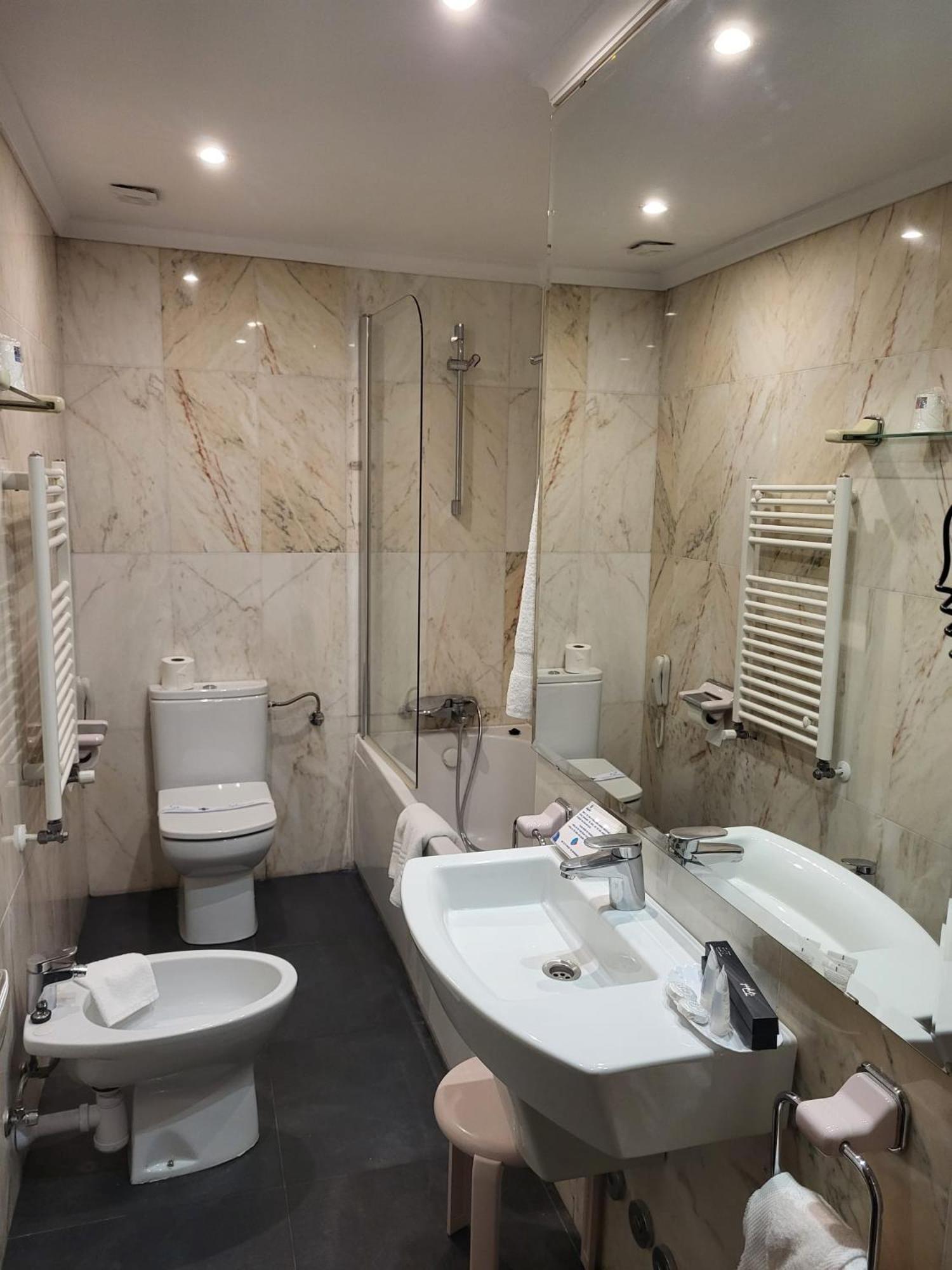 Leonor Miron Hotel Soria