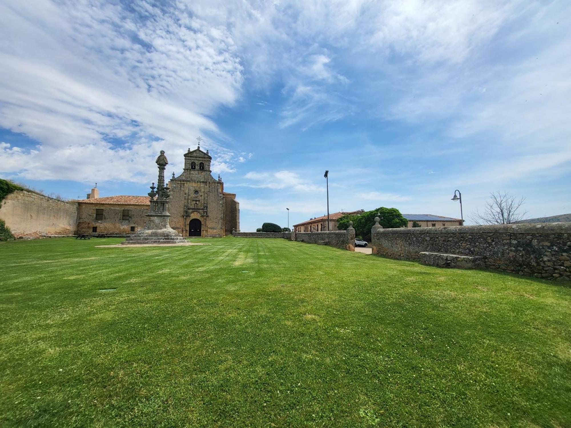 Hotel Leonor Miron Soria