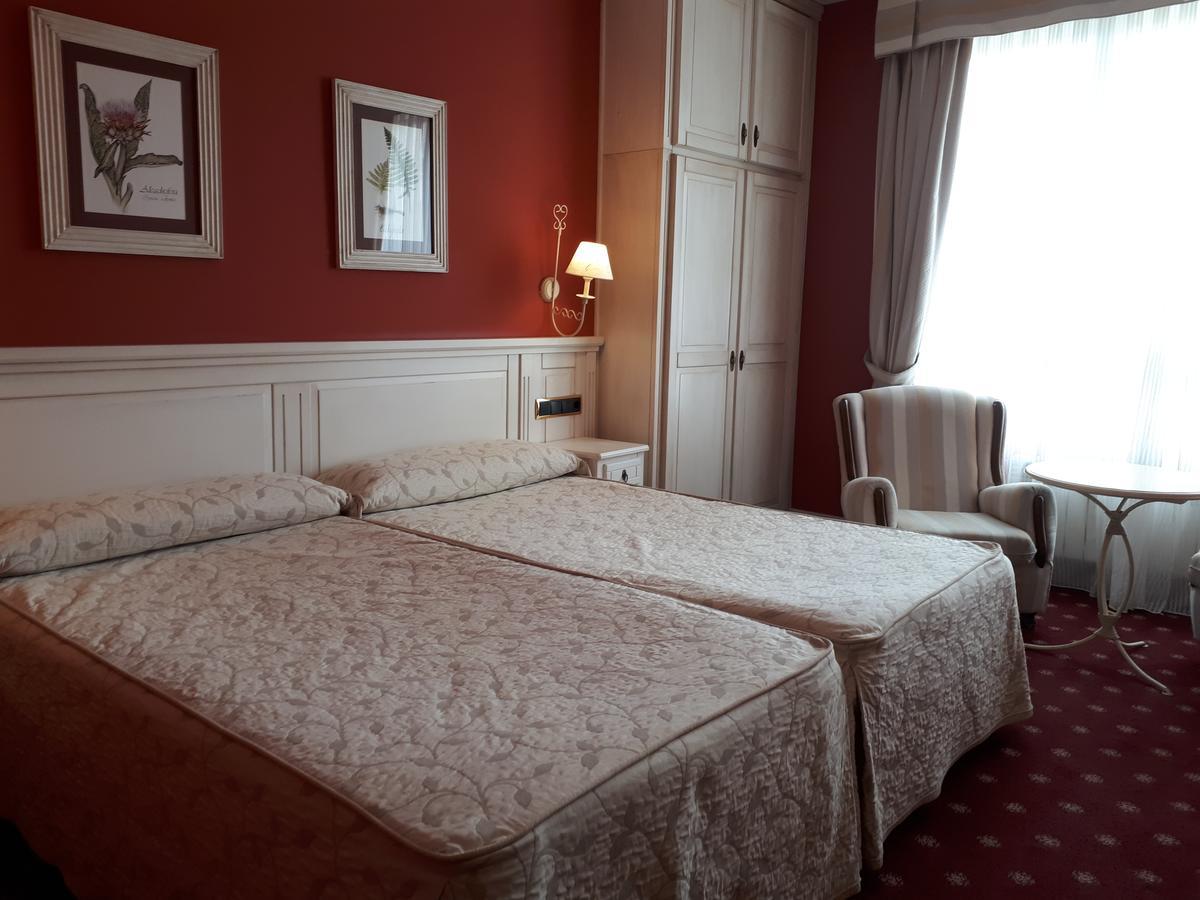 Leonor Miron Hotel Soria